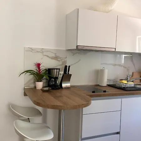 Villakamena * דרבניק