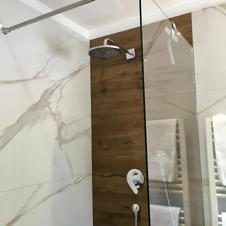 Villakamena דירה *