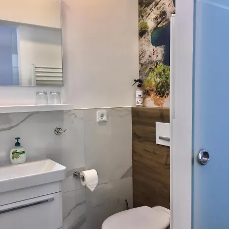 Villakamena דירה *