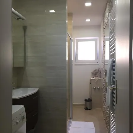 Villakamena דירה