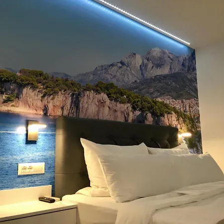 Apartment Villakamena Drvenik (Split-Dalmatia)