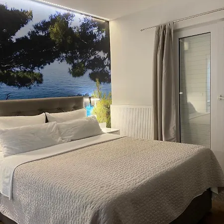 Villakamena * Drvenik (Split-Dalmatia)